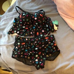 (SOLD) New Torrid Swim Beach Print Bikini Size 1